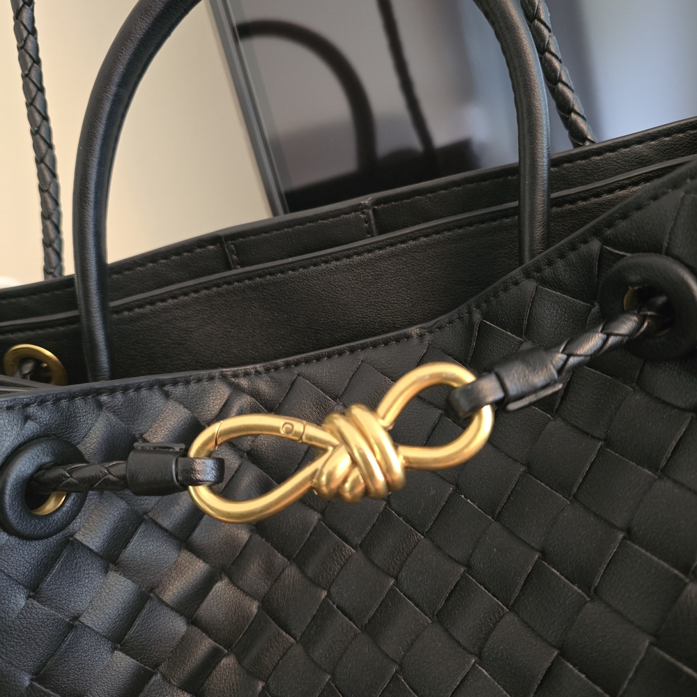 Black Woven Tote Bag - Picture 4 of 12
